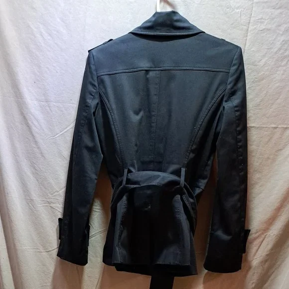 Woman's Fall/Spring Jacket - Picture 2 of 5